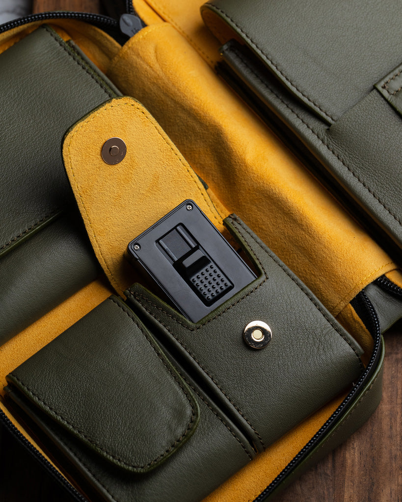 Alcantara Black Label Carry Humidor - Olive