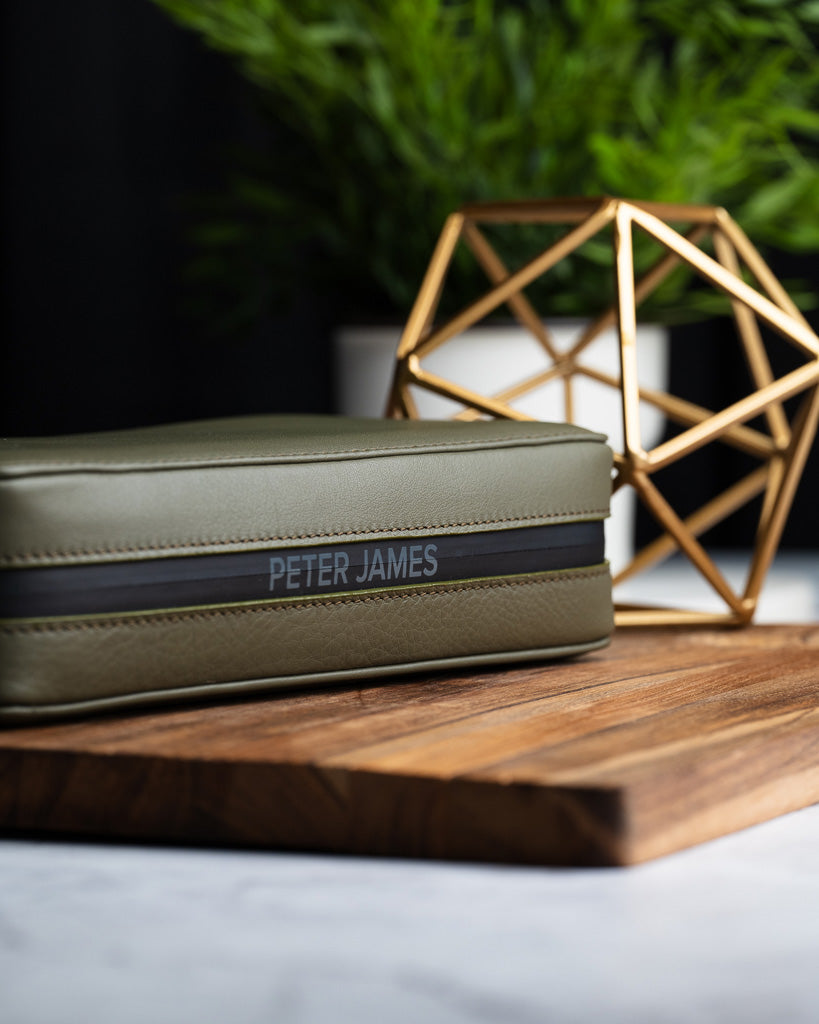 Alcantara Black Label Carry Humidor – Peter James Co.