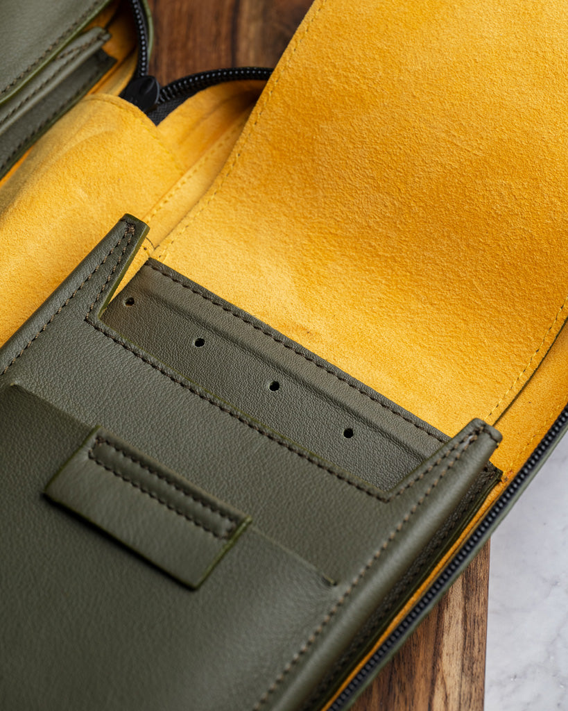 Alcantara Black Label Carry Humidor - Olive